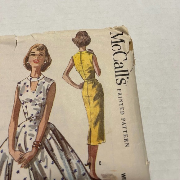 McCalls Vintage1950's Pattern #3695 Juniors Dress Flair or Slim Skirt Size 11 - Picture 3 of 8
